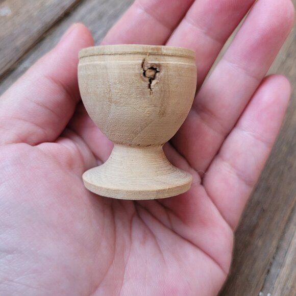 Hand turned rustic wooden egg holder egg cup - Picture 3 of 8